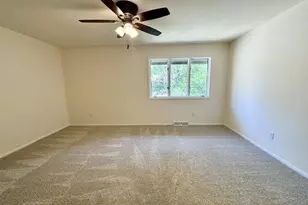 118 Glenview Ct, Janesville, WI 53548 - Photo 32