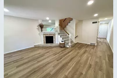 118 Glenview Court #2, Janesville, WI 53548 - Photo 6