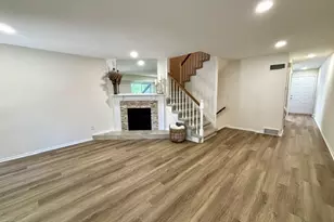 118 Glenview Ct, Janesville, WI 53548 - Photo 6