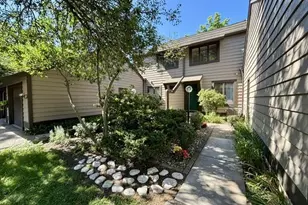 118 Glenview Ct, Janesville, WI 53548 - Photo 2