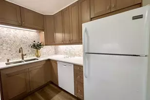 118 Glenview Ct, Janesville, WI 53548 - Photo 16