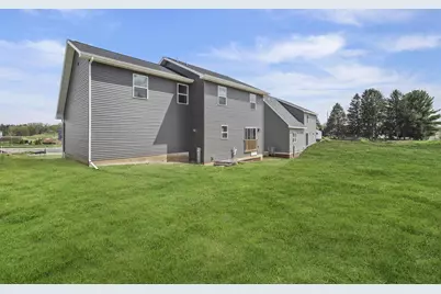 203 Dahlia Drive, Stoughton, WI 53589 - Photo 30