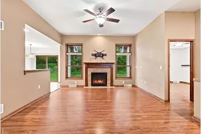 533 Hill Street, Baraboo, WI 53913 - Photo 4