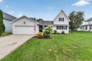 106 W 2nd St, Waunakee, WI 53597 - Photo 42
