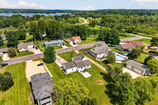 801 E Chestnut St, Pardeeville, WI 53954 - Photo 40