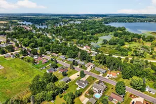 801 E Chestnut St, Pardeeville, WI 53954 - Photo 48