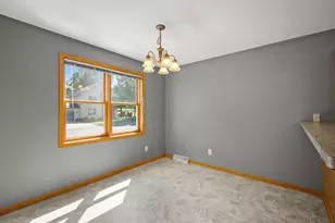 1502 Waldorf Blvd, Madison, WI 53719 - Photo 14