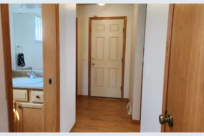 9412 Briar Haven Drive, Madison, WI 53593 - Photo 18