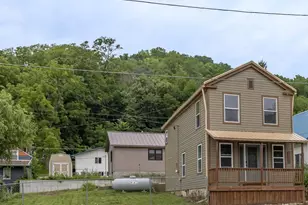 244 Main St, De Soto, WI 54624 - Photo 2