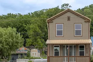 244 Main St, De Soto, WI 54624 - Photo 28