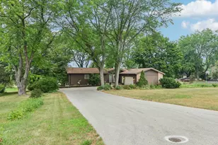 N1615 Poeppel Rd, Fort Atkinson, WI 53538 - Photo 1
