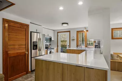 5457 Lake Mendota Drive, Madison, WI 53705 - Photo 8