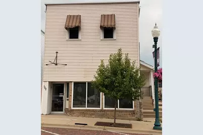 102 E Main Street, Janesville, WI 53536 - Photo 2