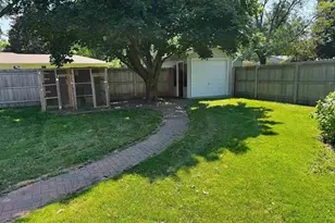 513 N Hume Ave, Marshfield, WI 54449 - Photo 4