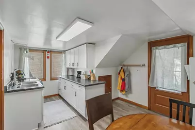 157 Jackson Street, Madison, WI 53704 - Photo 4