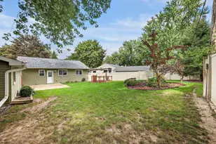 13 Arizona Cir, Madison, WI 53704 - Photo 36