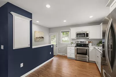 13 Arizona Circle, Madison, WI 53704 - Photo 12