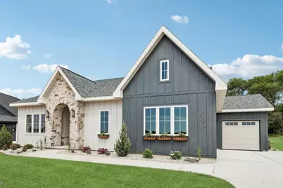 L28 Colton Way, Sun Prairie, WI 53590 - Photo 2
