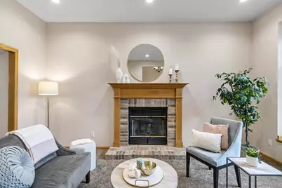2 Cranbrook Circle, Madison, WI 53719 - Photo 4