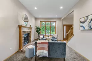 2 Cranbrook Cir, Madison, WI 53719 - Photo 6
