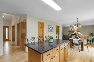 2 Cranbrook Cir, Madison, WI 53719 - Photo 16