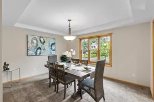 2 Cranbrook Cir, Madison, WI 53719 - Photo 8