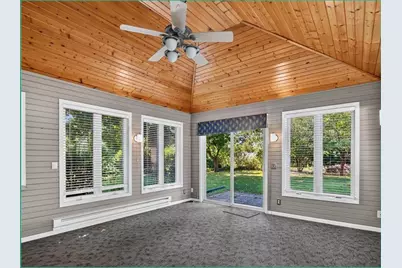 414 Woody Lane, Monona, WI 53716 - Photo 8