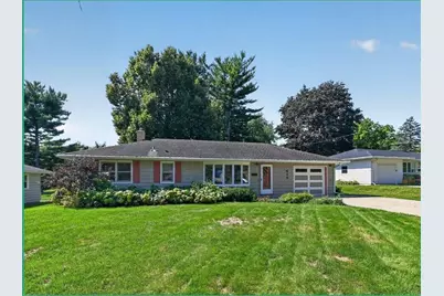 414 Woody Lane, Monona, WI 53716 - Photo 12