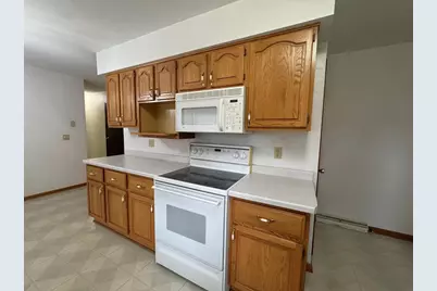 217 W 23rd Street, Monroe, WI 53566 - Photo 24