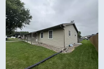 217 W 23rd Street, Monroe, WI 53566 - Photo 10