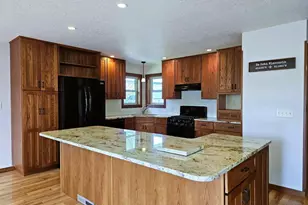 11215 Midway Ct, Freeman, WI 54624 - Photo 2