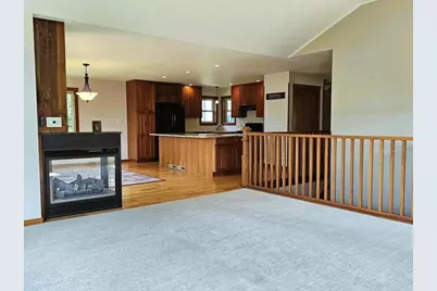 11215 Midway Court, Freeman, WI 54624 - Photo 6