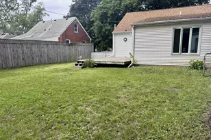 127 S Harmony Dr, Janesville, WI 53545 - Photo 4