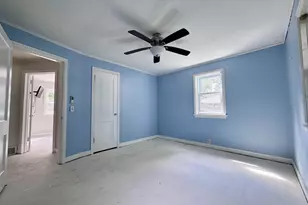 127 S Harmony Dr, Janesville, WI 53545 - Photo 16