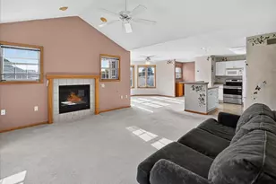 377 Concord Dr, Oregon, WI 53575 - Photo 18