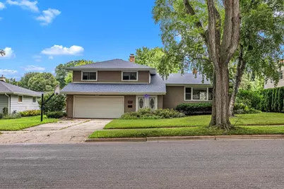 4810 Retana Drive, Madison, WI 53714 - Photo 2