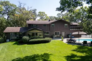 2329 Summit Dr, Janesville, WI 53548 - Photo 54