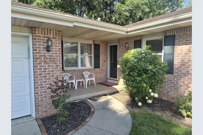 3211 Briar Crest Drive, Janesville, WI 53546 - Photo 4