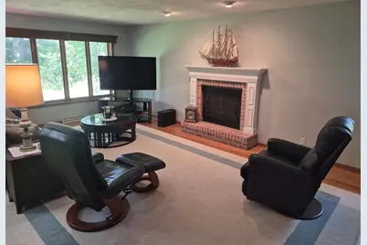 3211 Briar Crest Drive, Janesville, WI 53546 - Photo 6