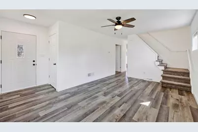 407 S Lincoln Avenue, Beaver Dam, WI 53916 - Photo 6