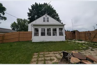 707 Lacrosse Street, Mauston, WI 53948 - Photo 2