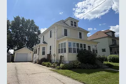 331 W Harrison Street, Columbus, WI 53925 - Photo 1