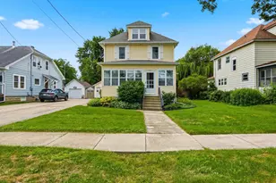 331 W Harrison St, Columbus, WI 53925 - Photo 2
