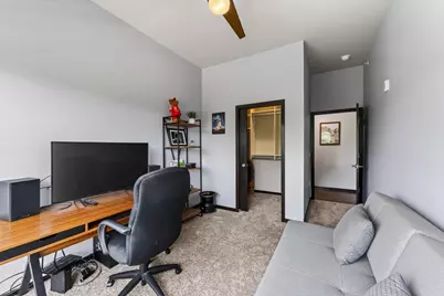 819 E Mifflin Street #304, Madison, WI 53703 - Photo 28
