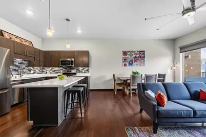 819 E Mifflin Street #304, Madison, WI 53703 - Photo 12