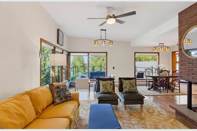 3668 Lake Mendota Drive, Madison, WI 53705 - Photo 26