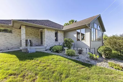1235 W Sherman Avenue, Fort Atkinson, WI 53538 - Photo 6