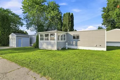2 Algonquin Trail, Sheboygan, WI 53081 - Photo 4