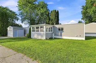 2 Algonquin Trail, Sheboygan, WI 53081 - Photo 4