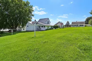 207 4th St, Mineral Point, WI 53565 - Photo 32